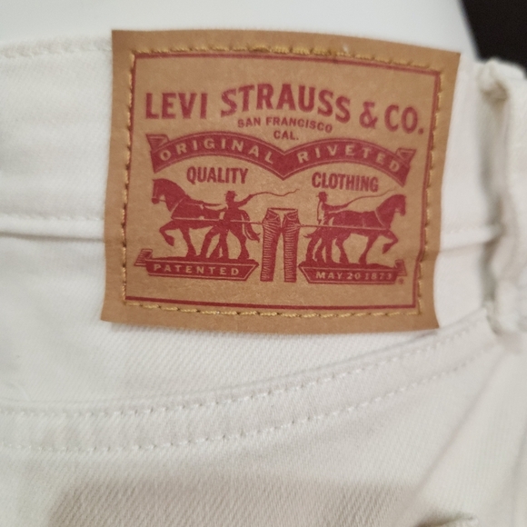 LEVIS Mile High Wide Leg, Crop Pant Button Fly, Off White, Stretch, Womens 32 - Picture 8 of 9